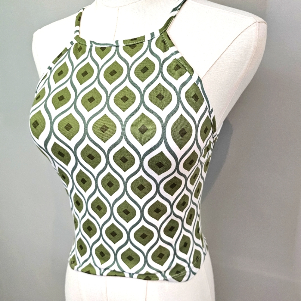 Eclipse high neck tank